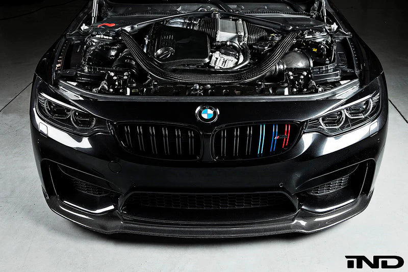 Eventuri BMW F8X M3 / M4 S55 Black Carbon Engine Cover