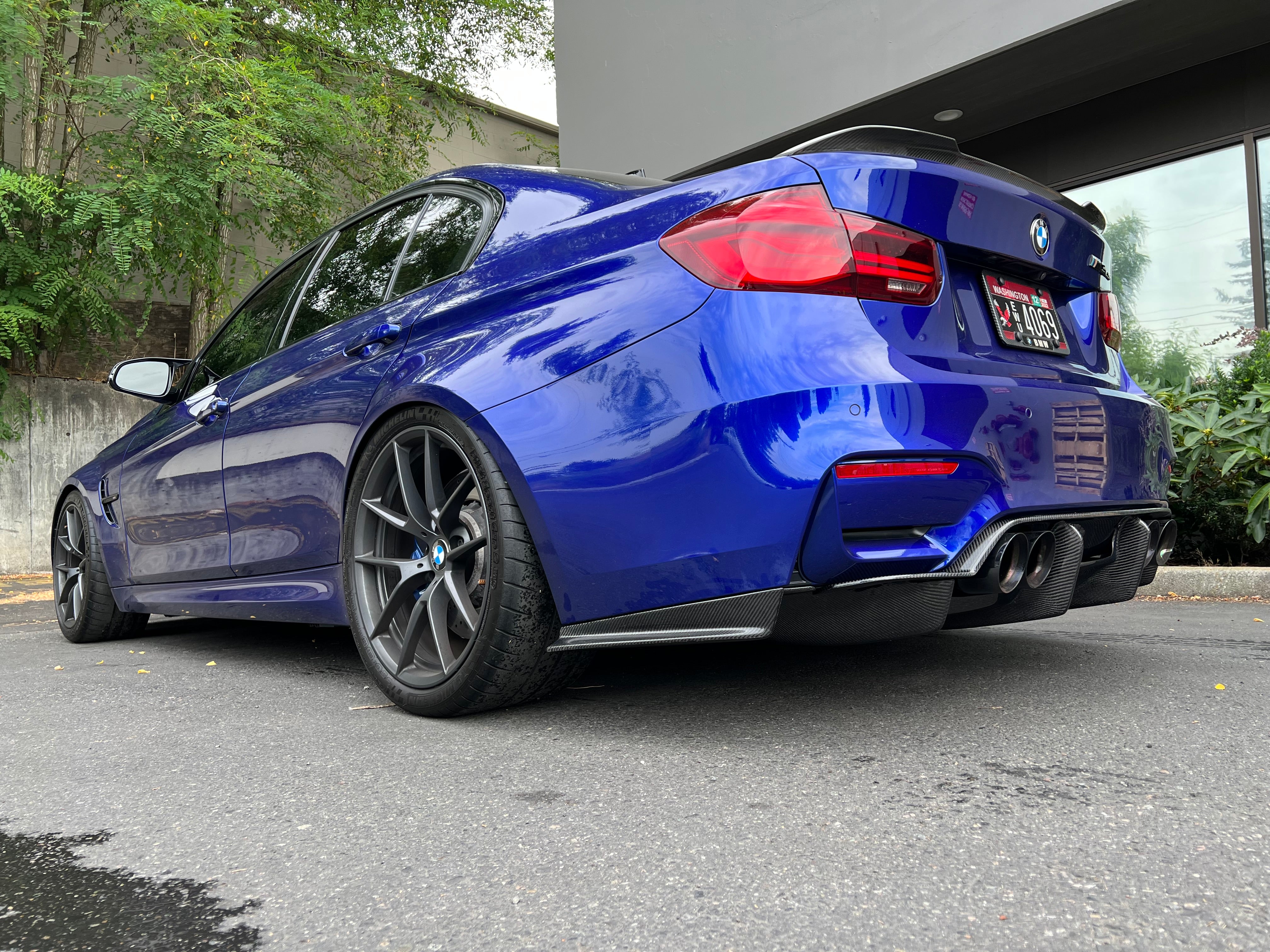 F8X M3 M4 PSM Style Carbon Fiber Diffuser