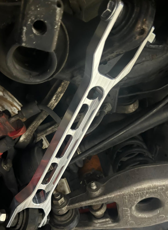 RTD Motorsports E8X – E9X ULTRA-LIGHT Billet Aluminum Rear Trailing Arm Set