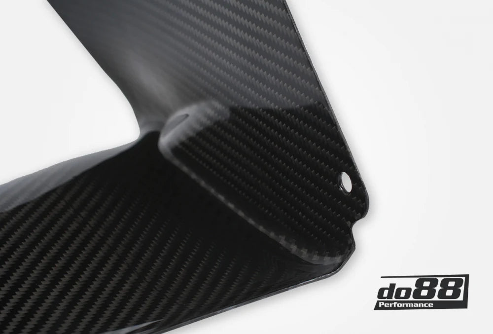 DO88 BMW F8X M3 M4 Side Mounted Intercooler Radiator