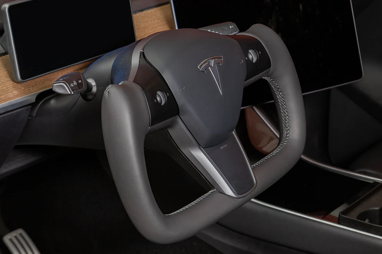 Tesla Model Y/3 Yoke Steering Wheel