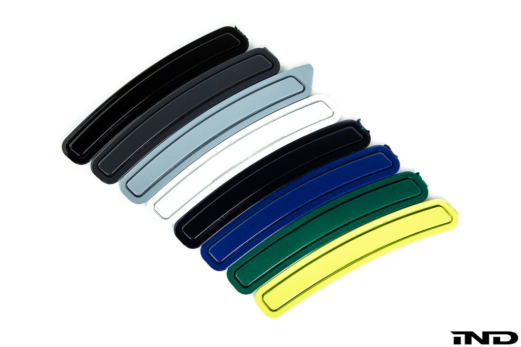 IND G8X M3 / M4 Painted Front Reflector Set