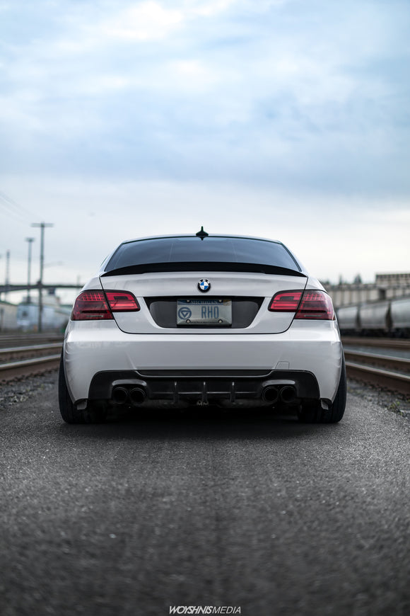 Carbon Fiber V1 Spoiler