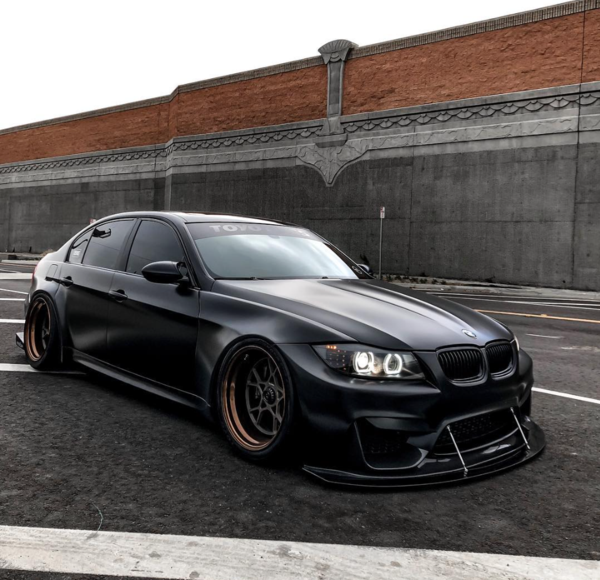 BMW F80 M3 white widebody demon eyes Bmw, Bmw cars, Bmw m4