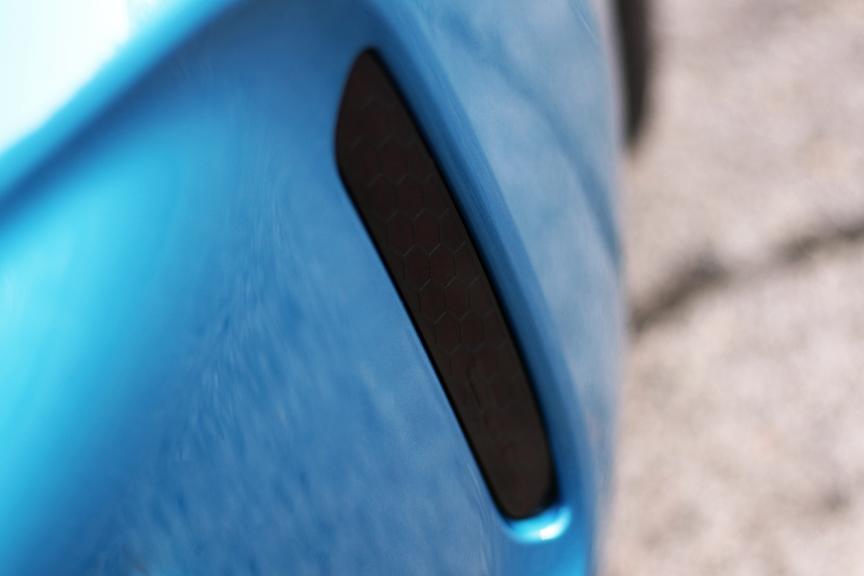 Goldenwrench M2/M2 Comp. F87 BLACKLINE Rear Reflector Overlay Kit