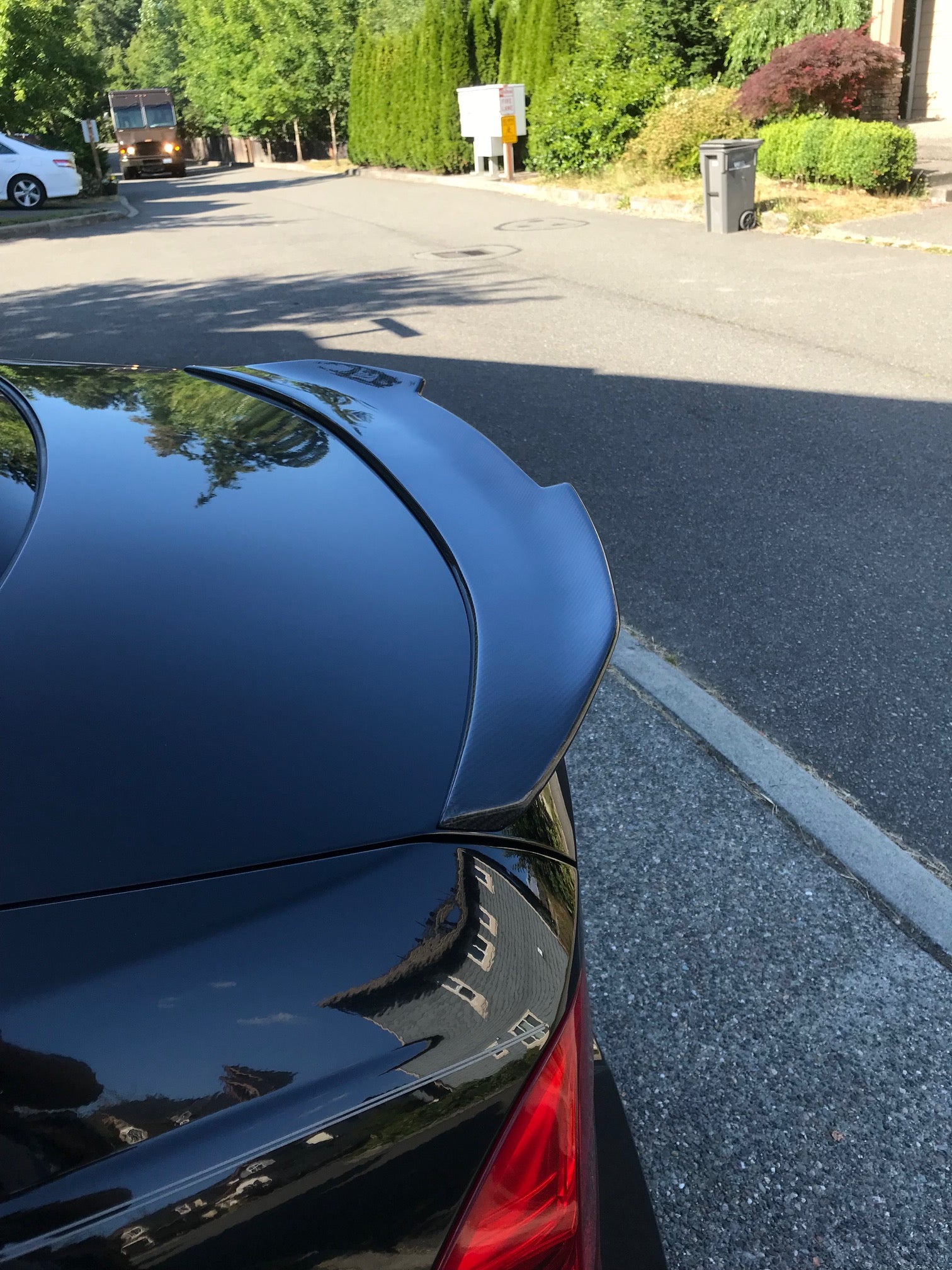 E9X Carbon Fiber V2 spoiler