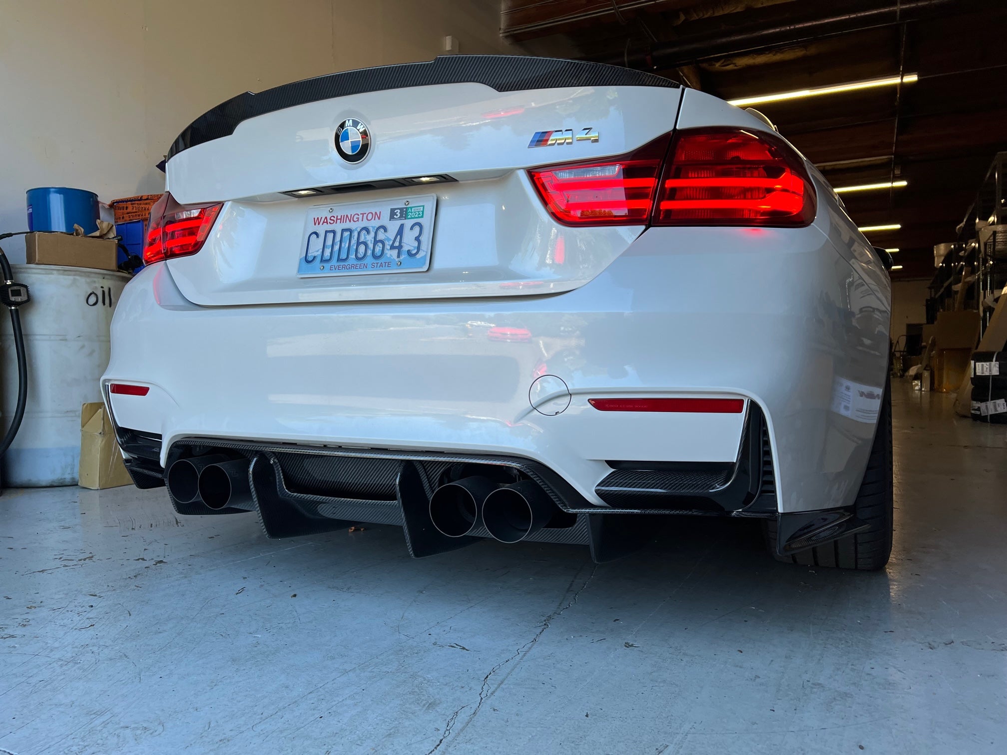 F8X M3 M4 PSM Style Carbon Fiber Diffuser