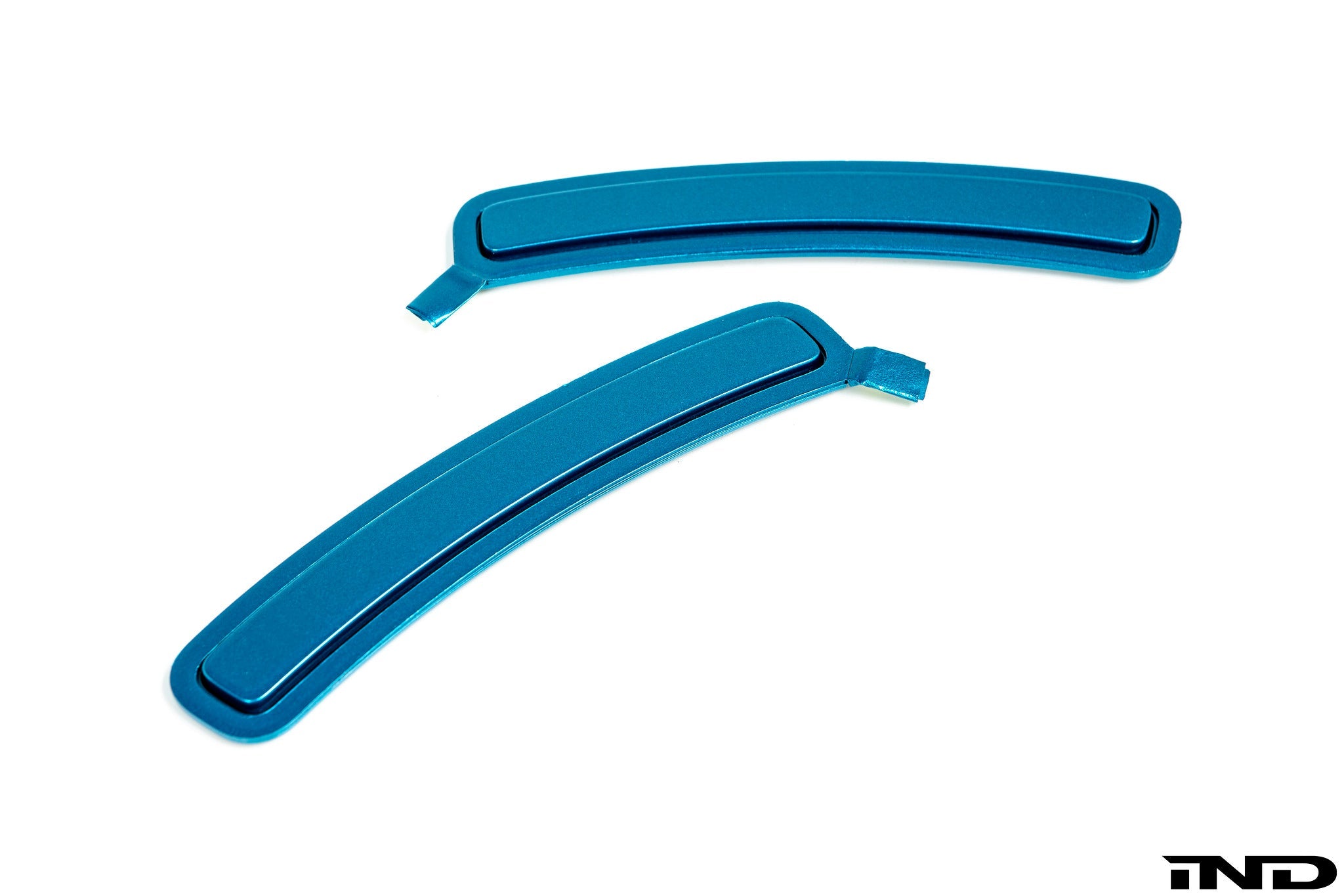 iND 2 series gran coupe painted front reflector set - iND Distribution