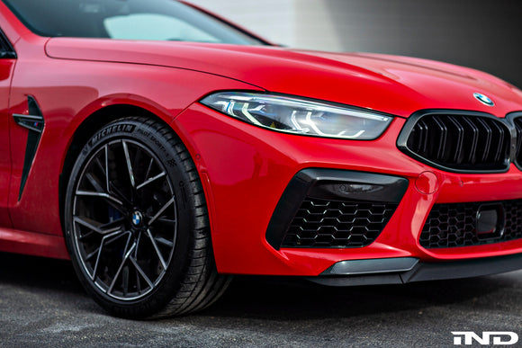 iND f92 m8 painted front reflector set 1 - iND Distribution