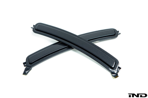 iND f92 m8 painted front reflector set 1 - iND Distribution