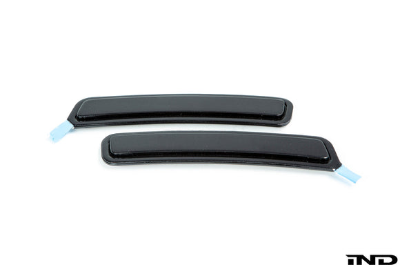 iND f97 x3m painted front reflector set - iND Distribution