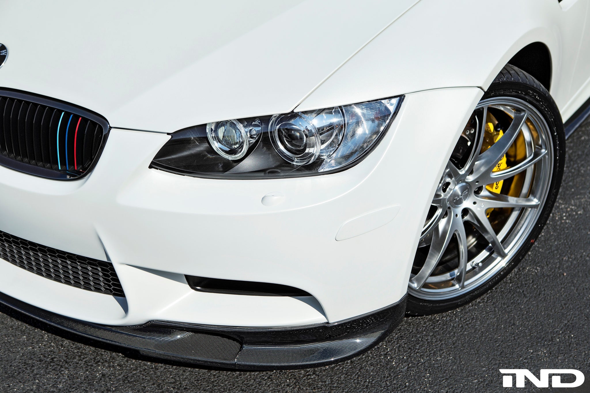 iND e9x m3 painted front reflector set - iND Distribution