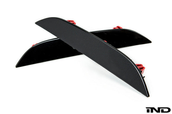 iND f90 m5 painted rear reflector set - iND Distribution