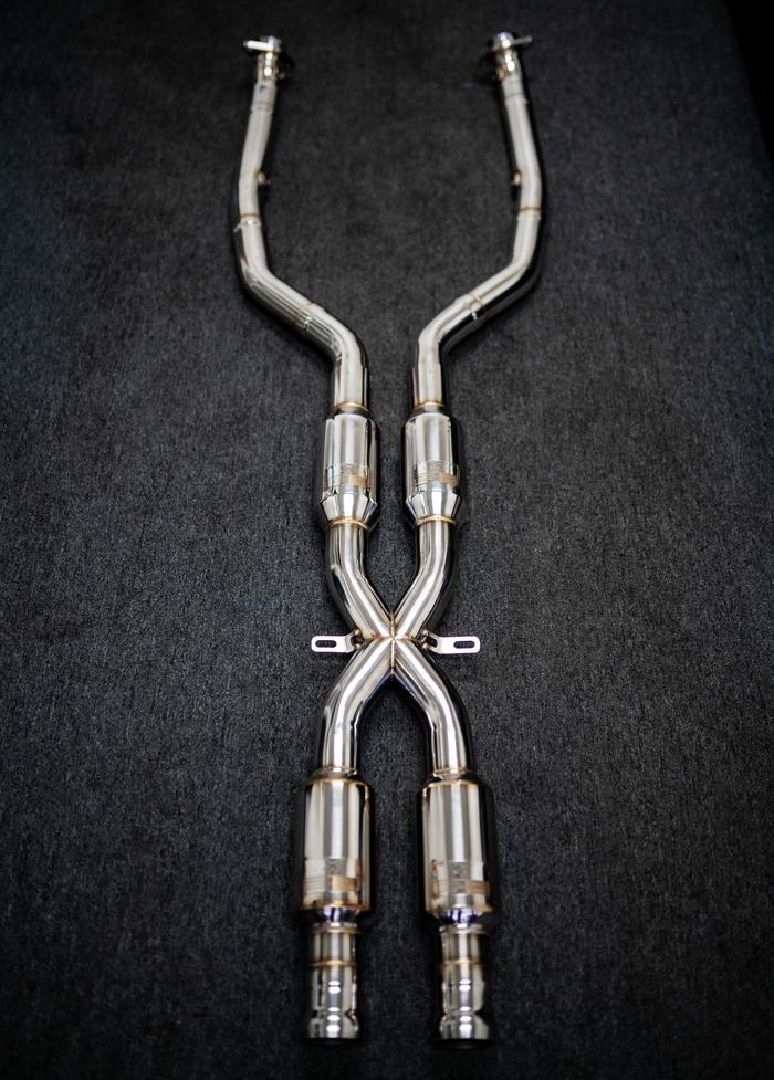 Bomiz E9x M3 X Pipe - Street