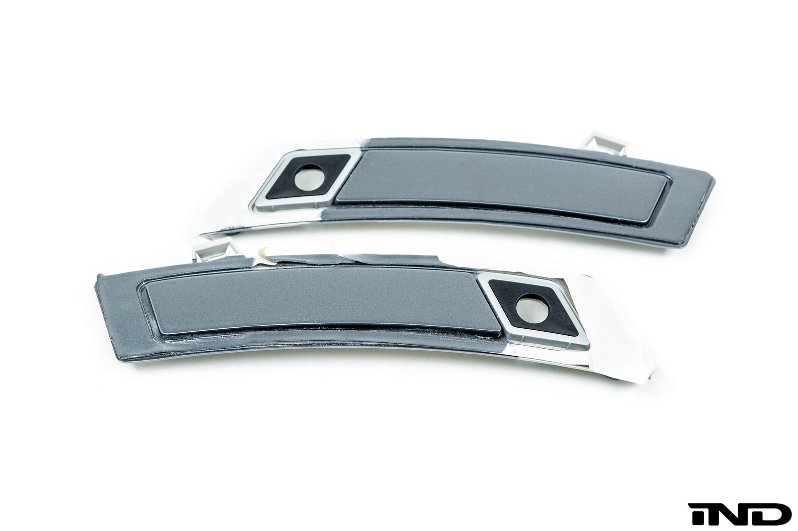 iND e70 x5 lci painted front reflector set - iND Distribution