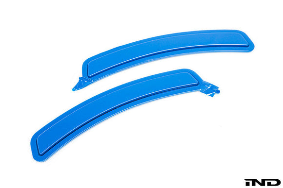 iND f39 x2 painted front reflector set - iND Distribution