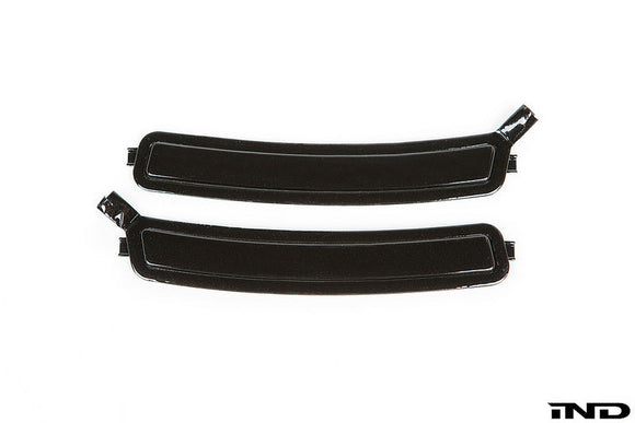 iND f90 m5 painted front reflector set - iND Distribution