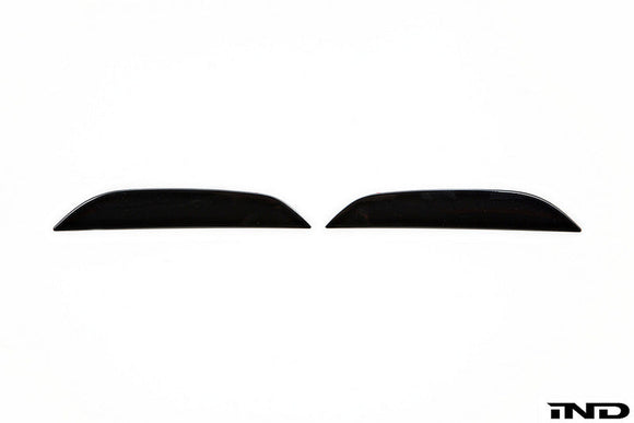 iND f90 m5 painted rear reflector set - iND Distribution