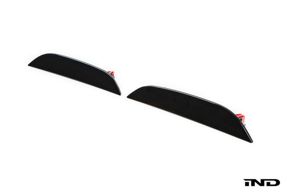iND f90 m5 painted rear reflector set - iND Distribution