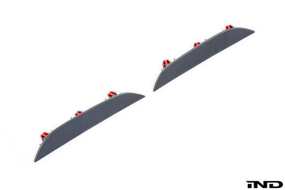 iND f90 m5 painted rear reflector set - iND Distribution