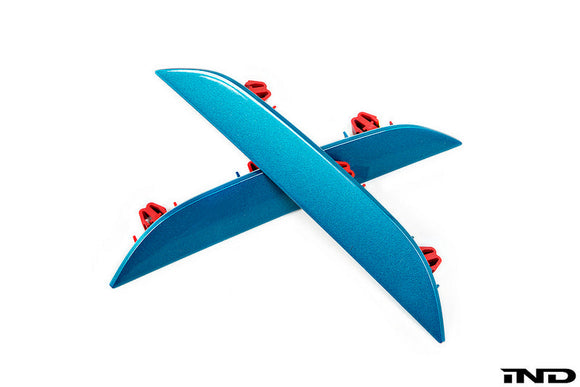 iND f90 m5 painted rear reflector set - iND Distribution