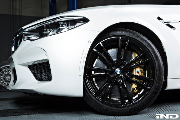 iND f90 m5 painted front reflector set - iND Distribution