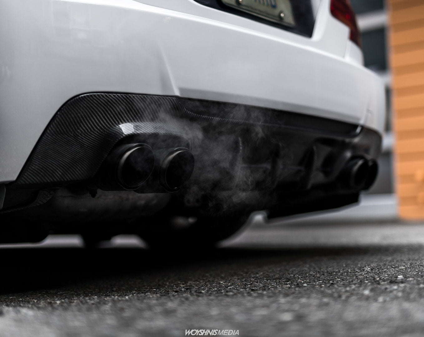 E9X 3 Series Carbon Fiber Diffuser